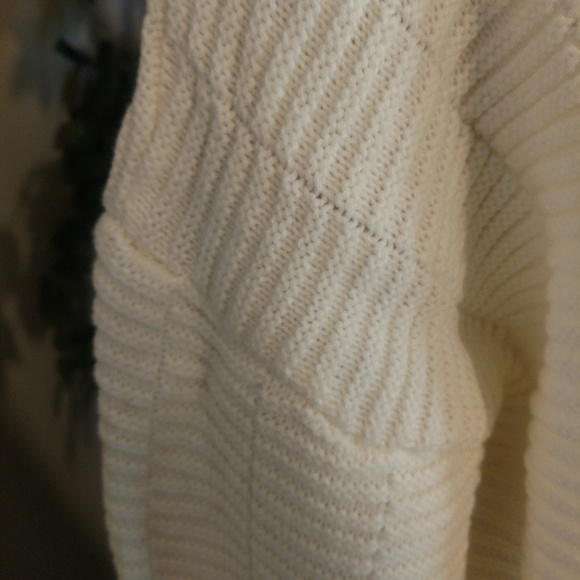 Side Split Lace Up Sweater - Picture 5 of 6